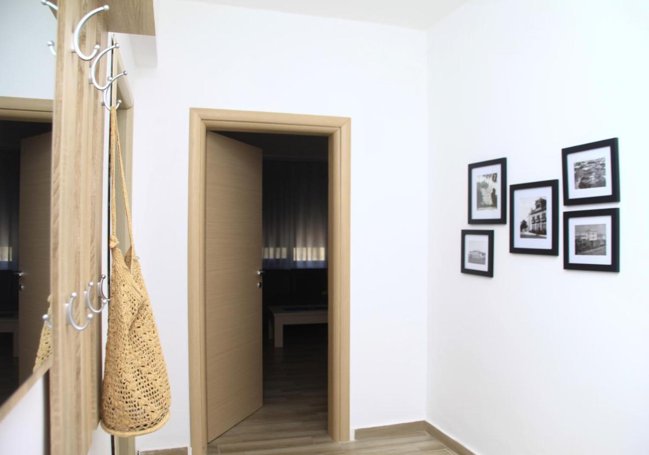 דורס Old Town Boulevard Apartment In City Center מראה חיצוני תמונה